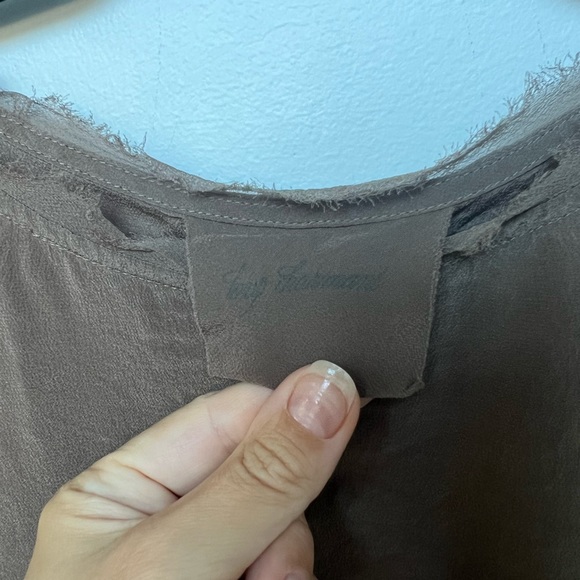 Brown Loose Tank Blouse - Picture 3 of 3